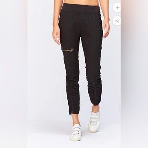 XCVI Wearables || core collection || mallanda pant